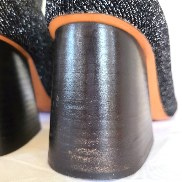 CÉLINE - Soft ballerina knitted sock ankle boots. - Picture 8 of 16